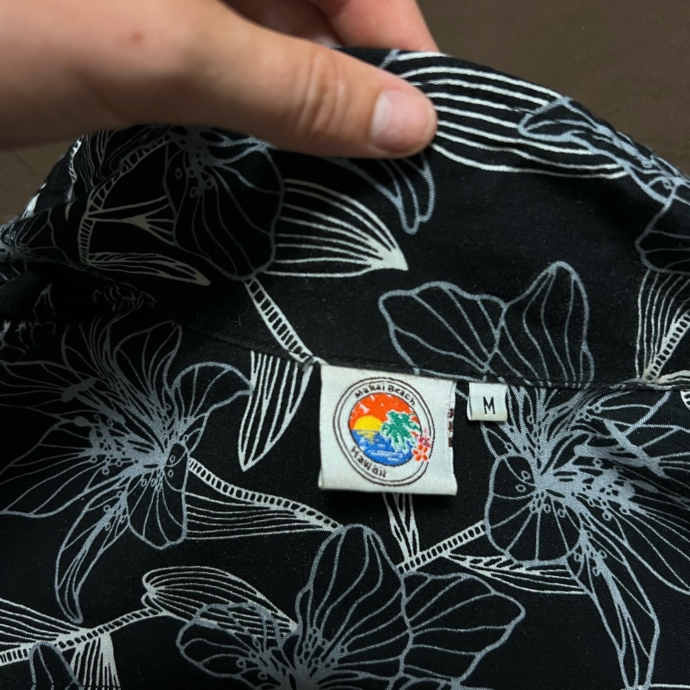 HAWAII button up shirt - Picture 14 of 14